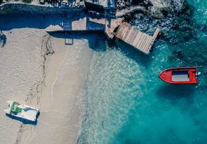 Noleggio auto economico in Albania